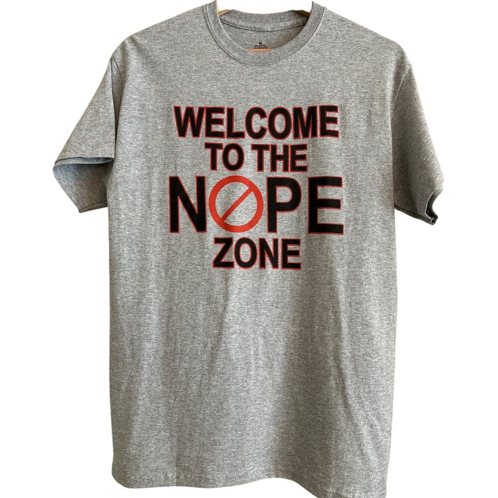 Welcome to the NOPE Zone Graphic Tee | Funny Slogan Shirt | Size‎ M - Men's
